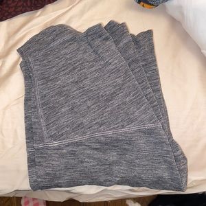 Gray full length aligns